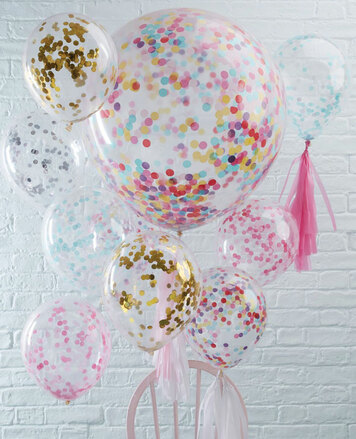 Confetti dans des ballons