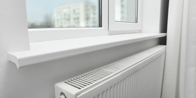 Installer radiateur sous fenetre