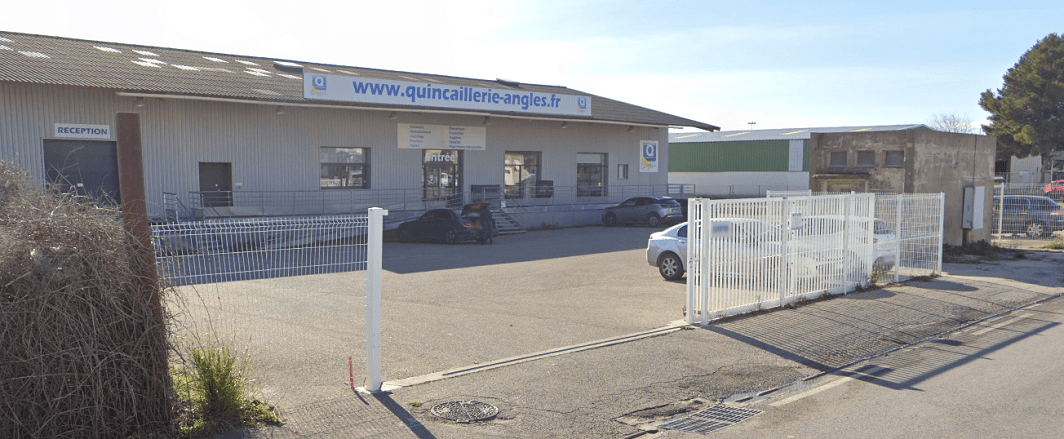 Quincaillerie Angles à nîmes