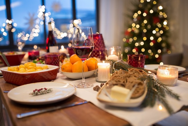 Décoration de table de Noël classique